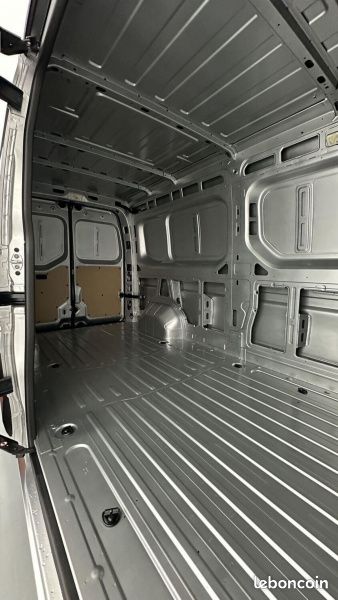 Nissan Interstar III L3H2 3t5 2.0 dCi 150ch Tekna (image 9)