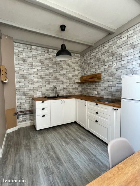 Appartement 1 pièce 27 m² à Bordeaux