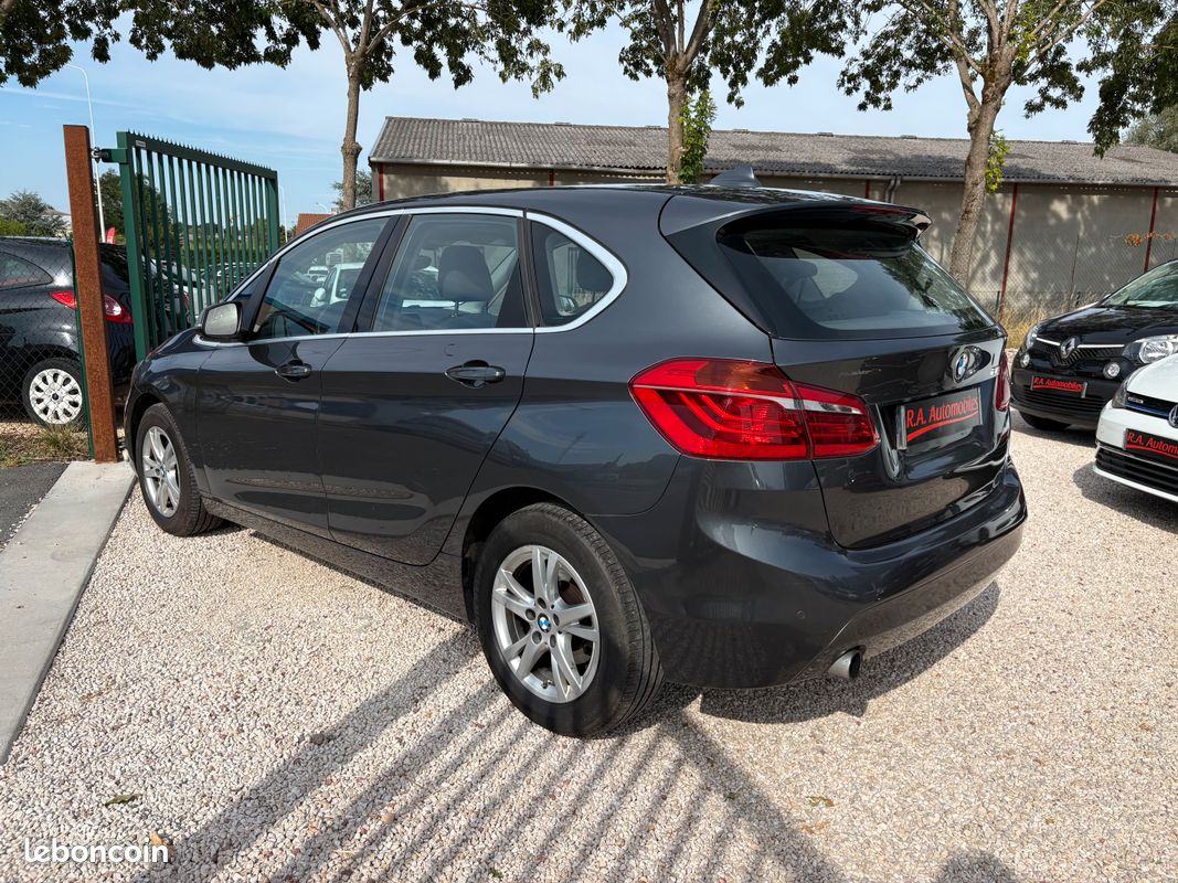 BMW SERIE 2 ACTIVE TOURER (F45) 218i 136Ch LOUNGE / CARNET ET SUIVI D’ENTRETIEN COMPLET (image 2)