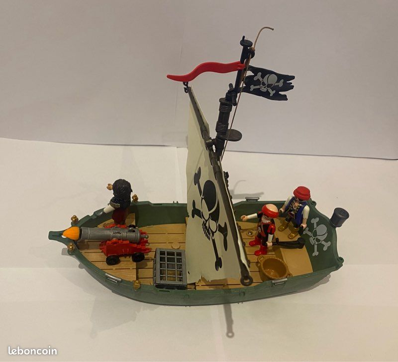 Bateau pirate playmobil (image 3)