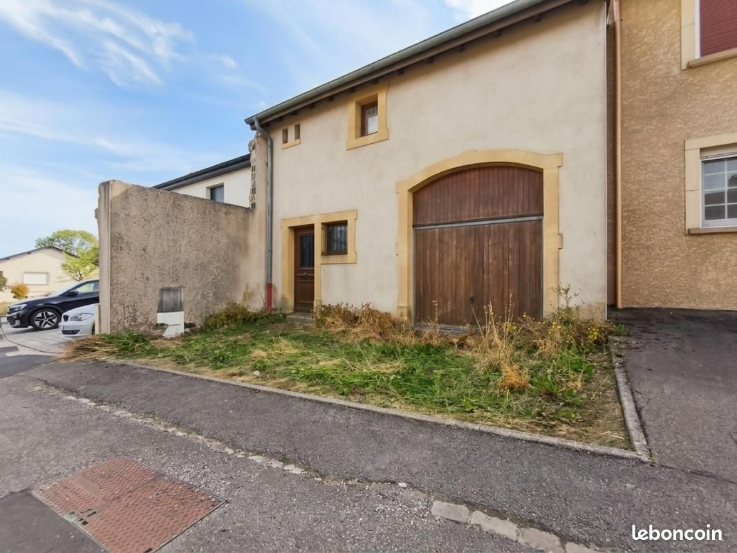 Maison 3 pièces 97 m² · à Glatigny · 97 m² · 140 000 €