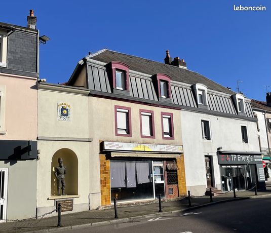 Immeuble 9 pièces 240 m²