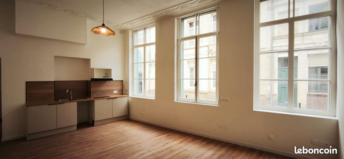 Appartement 2 pièces 42 m² · à Valenciennes · 42 m² · 560 €/mois