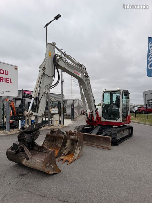 Takeuchi TB290-2 (image 5)
