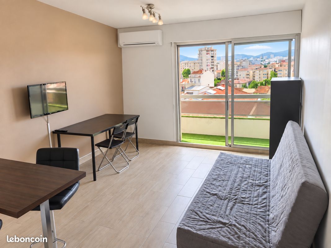 Appartement 1 pièce 26 m² · à Marseille · 26 m² · 890 €/mois