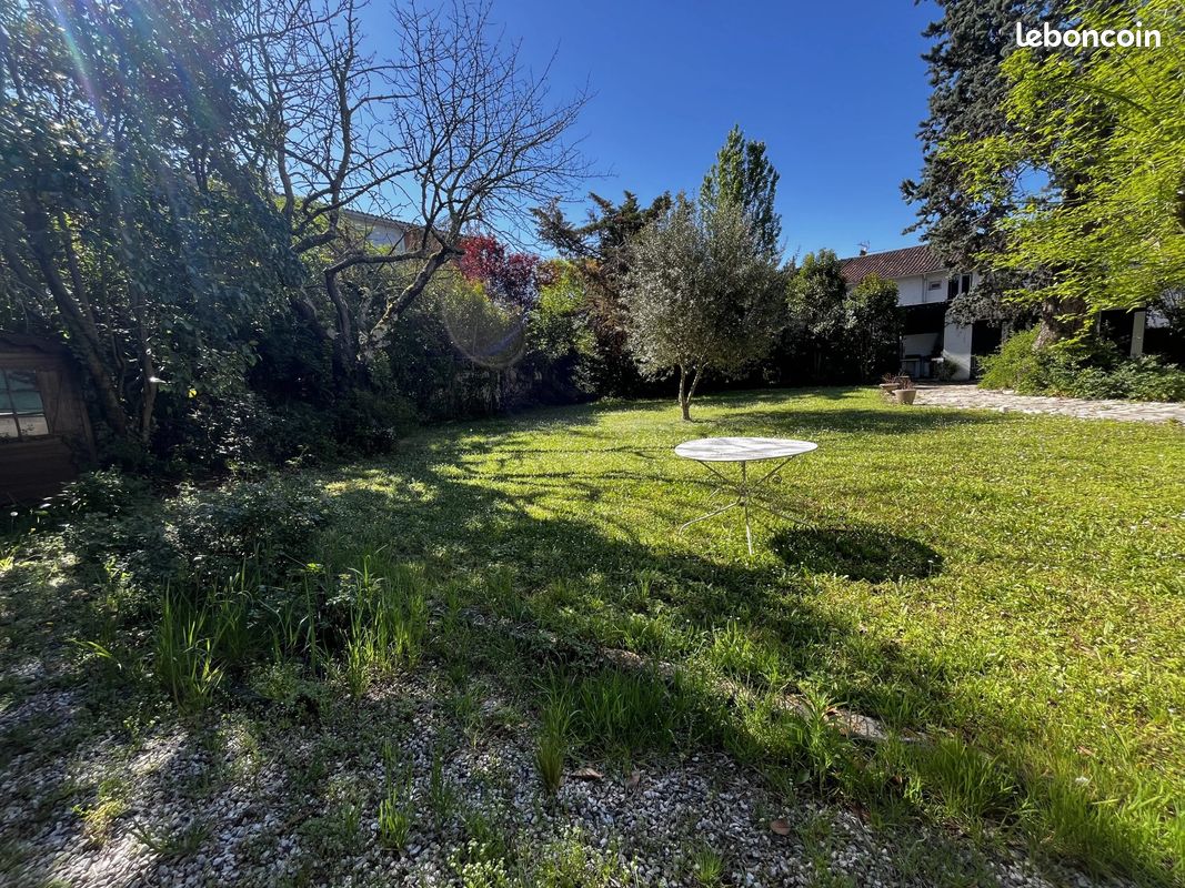 Terrain 450 m² · à Cugnaux · 450 m² · 119 000 €
