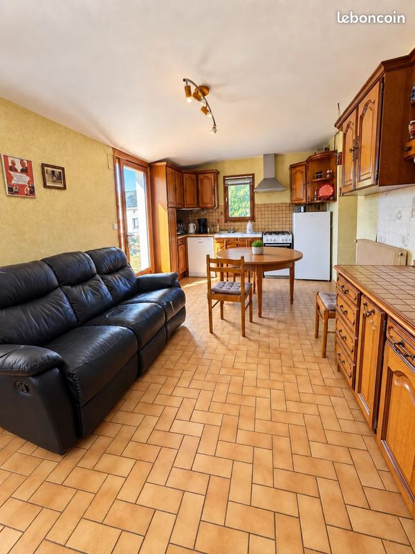 Maison 5 pièces 110 m² · à Saint-Aignan-sur-Roë · 110 m² · 128 700 €