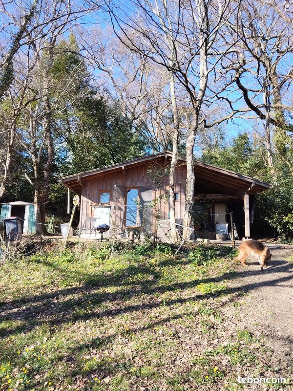 Terrain 7924 m2 · à Salleboeuf · 85 000 €