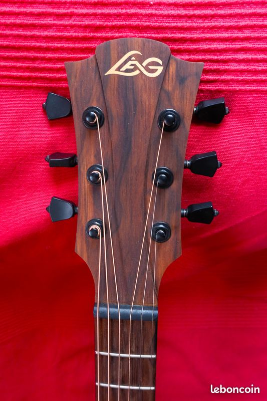 Guitare LAG Travel Spe + Etui (image 6)