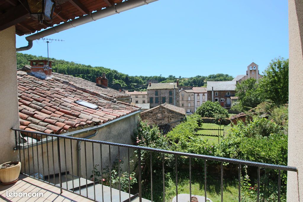 Maison 5 pièces 114 m² · à Laguépie · 114 m² · 60 000 €