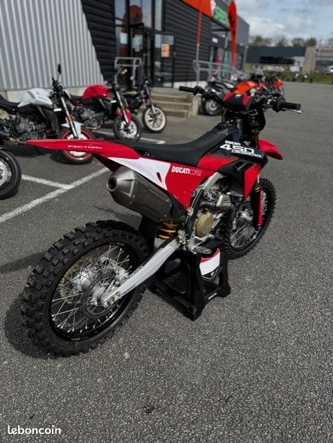 Ducati DESMO 450 (image 3)