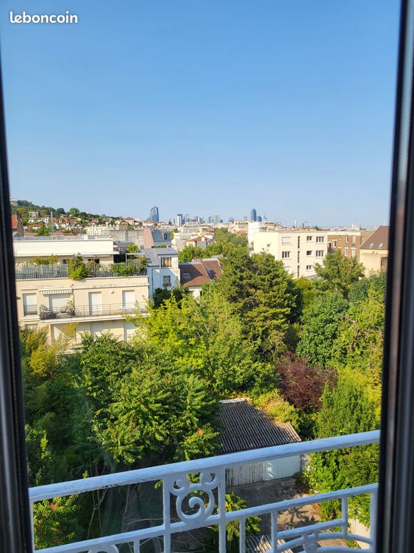 Appartement 2 pièces 27 m² · à Suresnes · 27 m² · 200 000 €