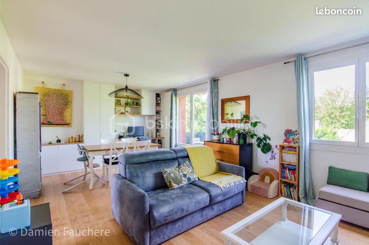 Appartement 4 pièces 63 m² · à Massy · 63 m² · 235 000 €