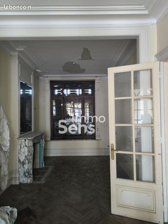 Maison 13 pièces 388 m²