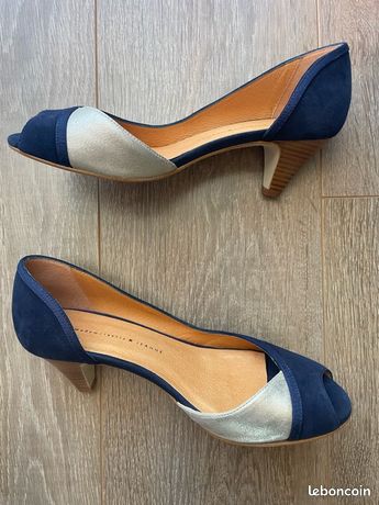Chaussures en cuir nubuck à talons Mademoiselle Jeanne neuves