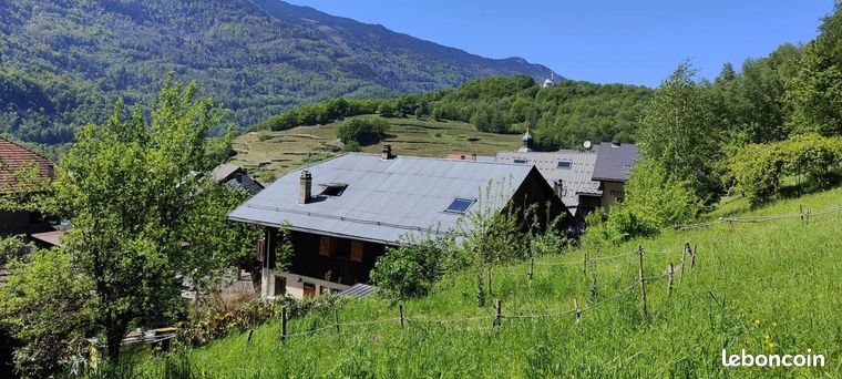 Maison 9 pièces 321 m²