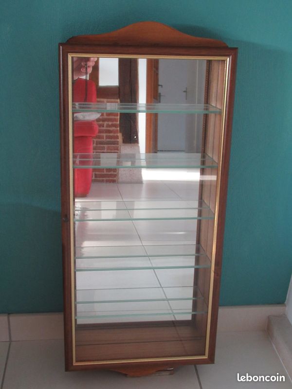 Vitrine (image 3)