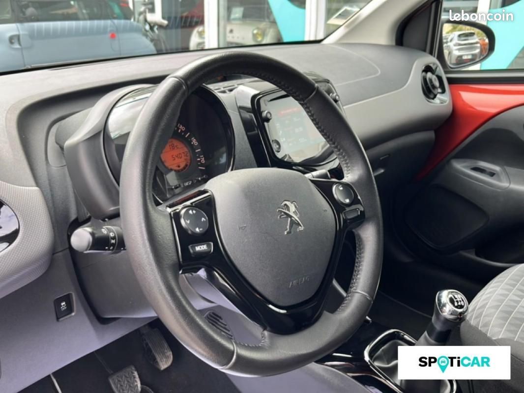 Peugeot 108 VTi 72ch S&S BVM5 Style (image 12)