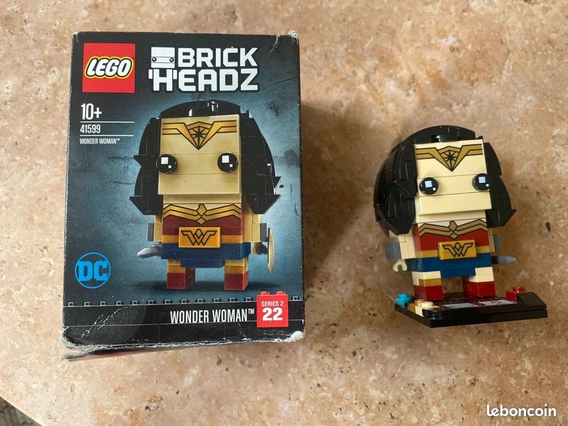 Wonder Woman Lego (image 3)