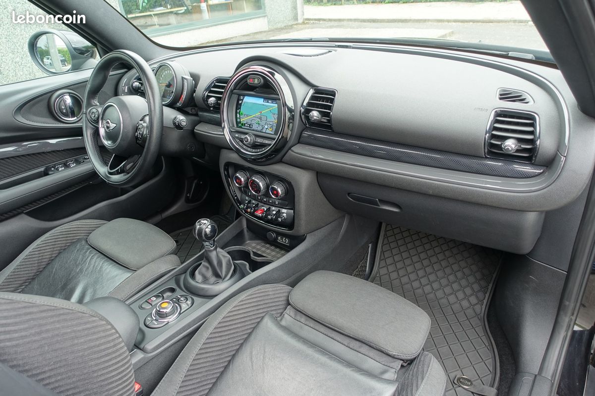 Mini 2.0L Clubman Cooper S 192Ch Cuir sport/Toit ouvrant/Grd Gps Europe/LED/Attelage/Garantie 12 mois (image 6)