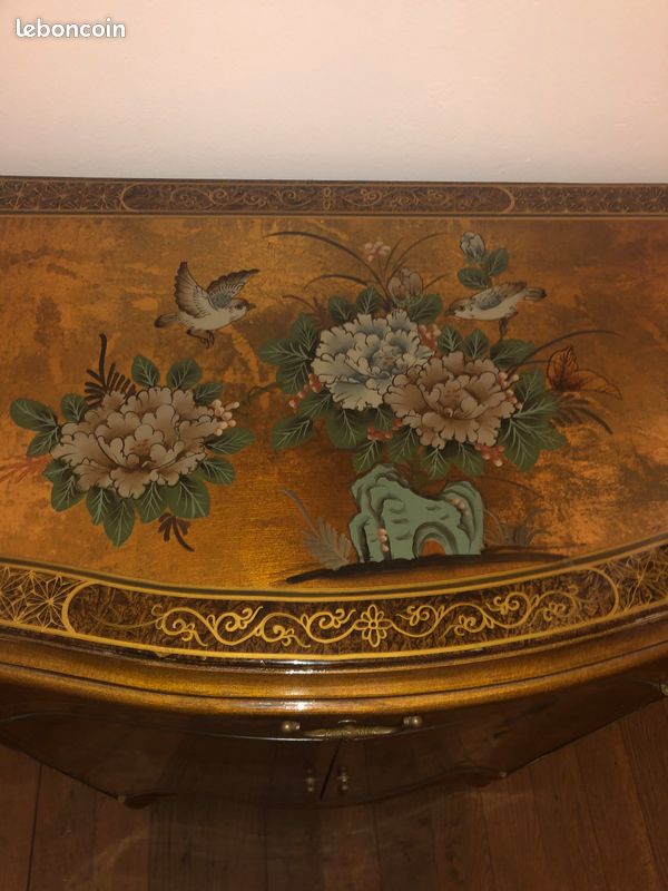 Belle commode laquée chinoise en bois massif ferrures en laiton, motif oiseaux (image 2)
