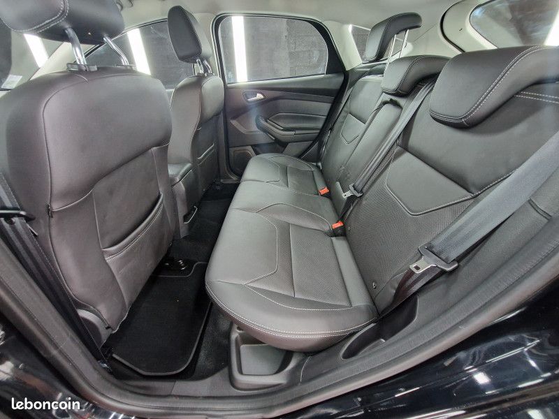 Ford FOCUS 1.0 SCTI 125CH ECOBOOST STOP&START TITANIUM * BLUETOOTH * 1ERE MAIN (image 11)