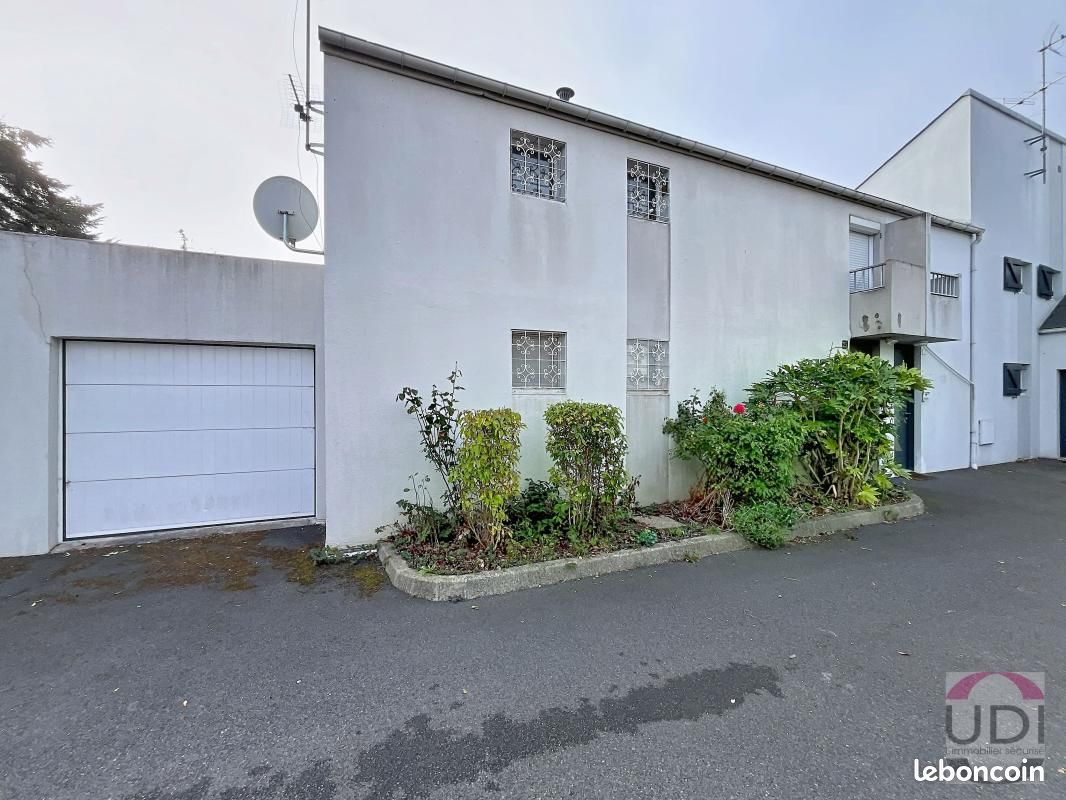 Maison 5 pièces 101 m² · à Lisses · 101 m² · 260 000 €