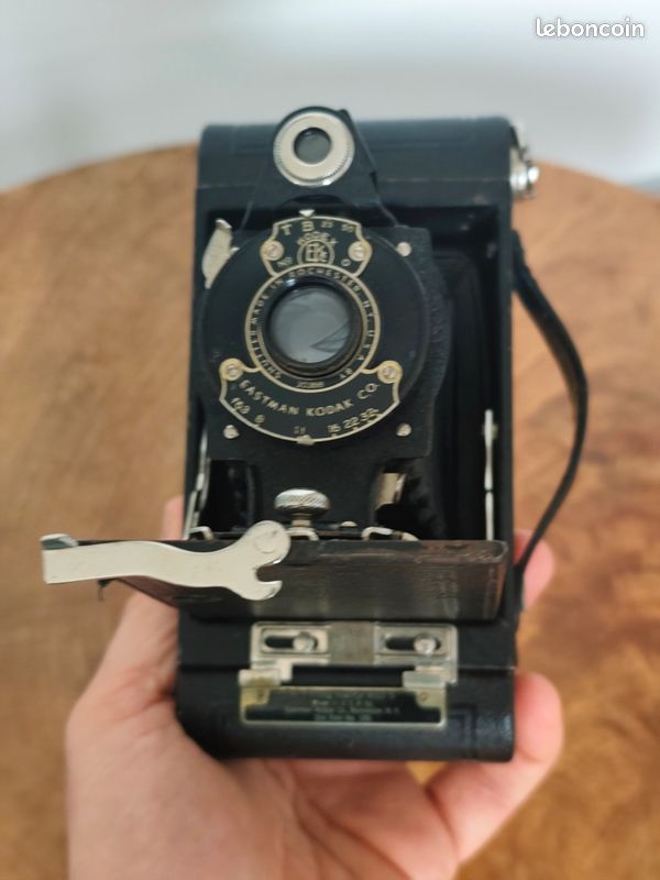 Appareil Photo Ancien à Soufflet Kodak – Fabriqué Aux USA – VINTAGE