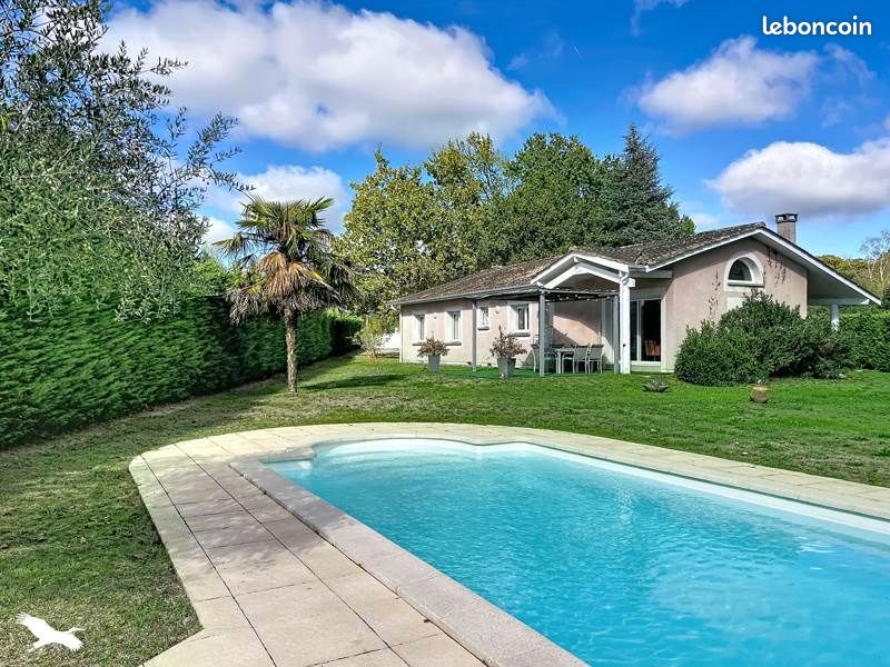 Maison 6 pièces 138 m² · à Sadirac · 138 m² · 459 000 €