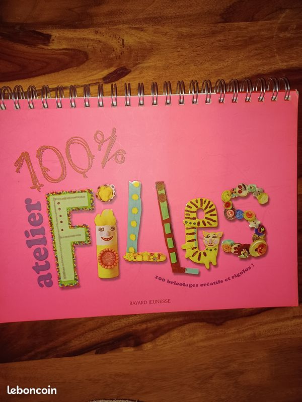 Lot de 6 livres activités Bijoux (image 1)