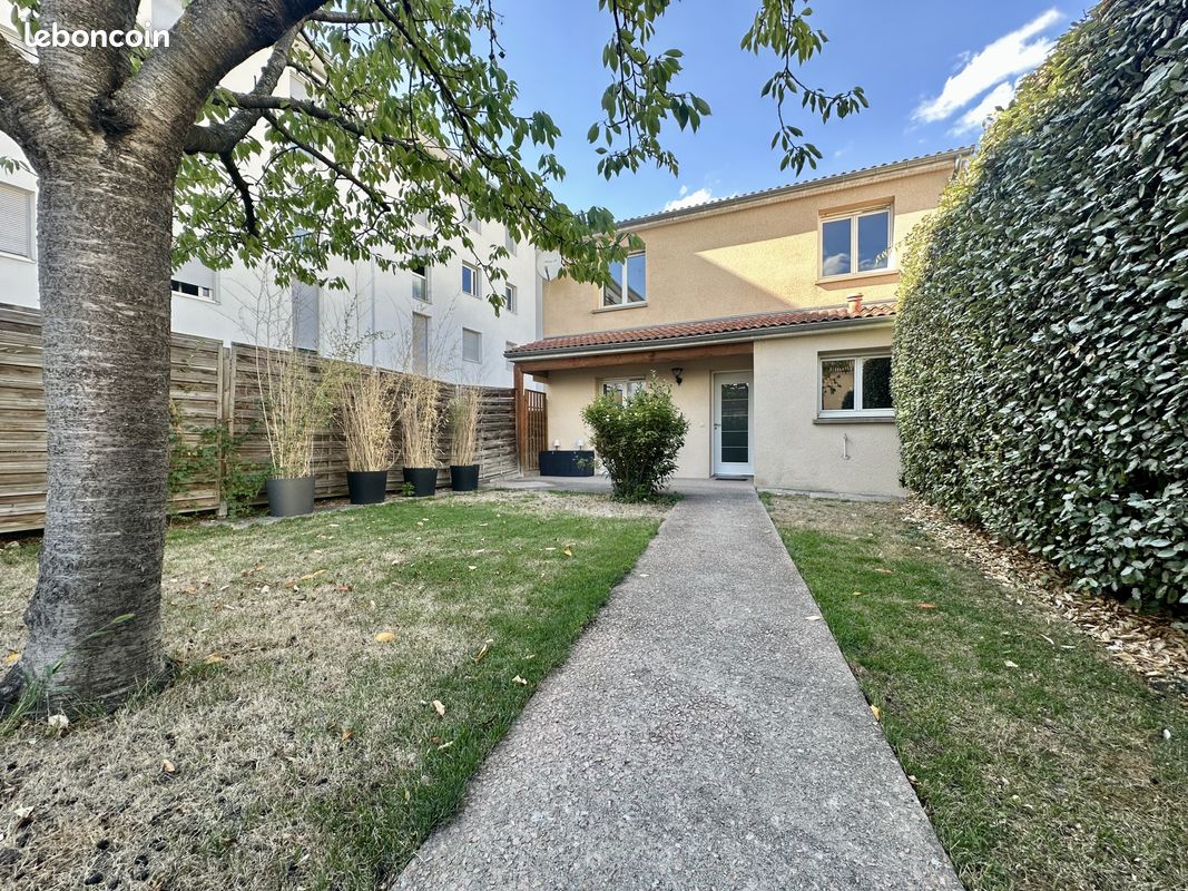 Maison 4 pièces 90 m² · à Clermont-Ferrand · 90 m² · 1 250 €/mois