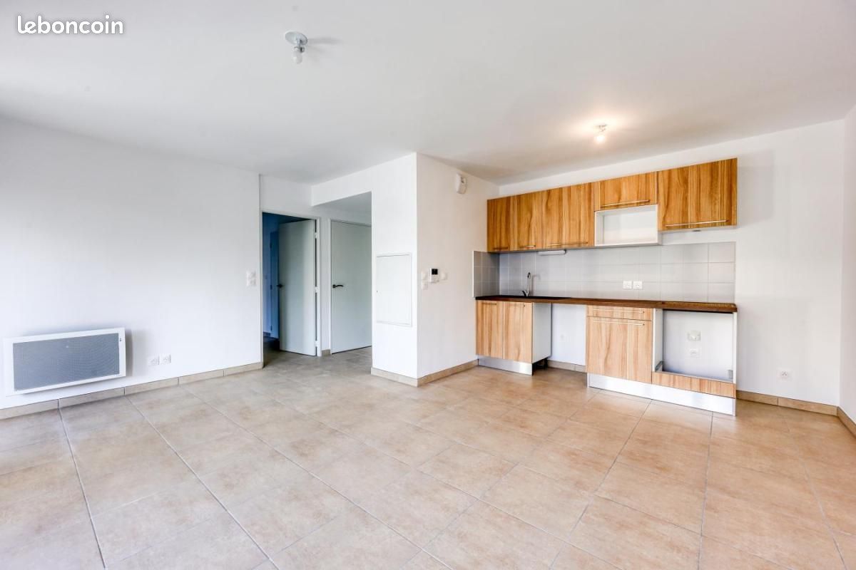 Appartement a louer aubagne - 3 pièce(s) - 69 m2 - Surfyn