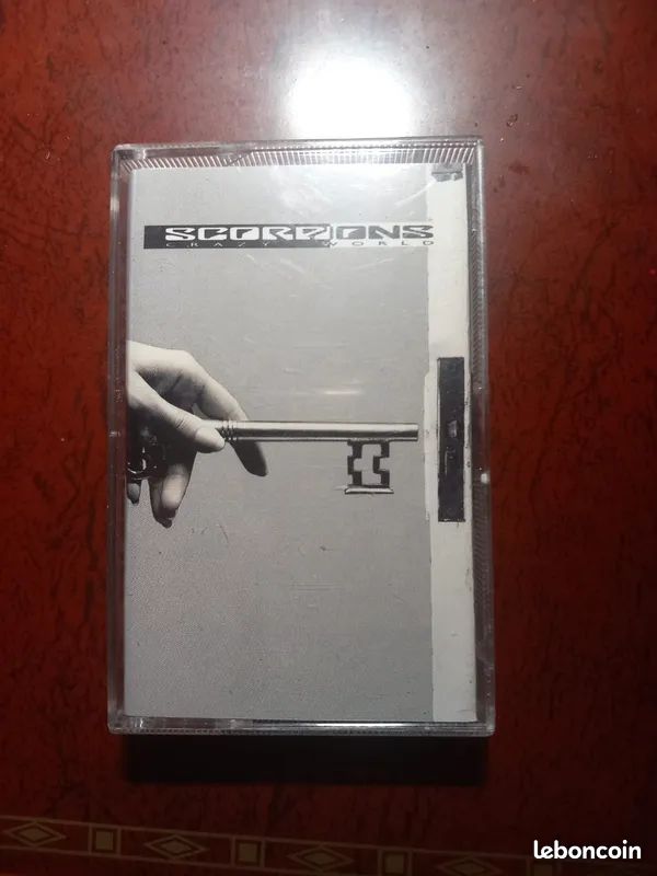 Cassette audio Scorpion (image 1)