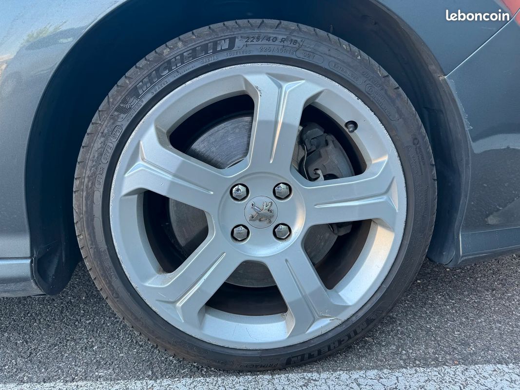 PEUGEOT 308 1.6 THP 200ch GTi (image 29)