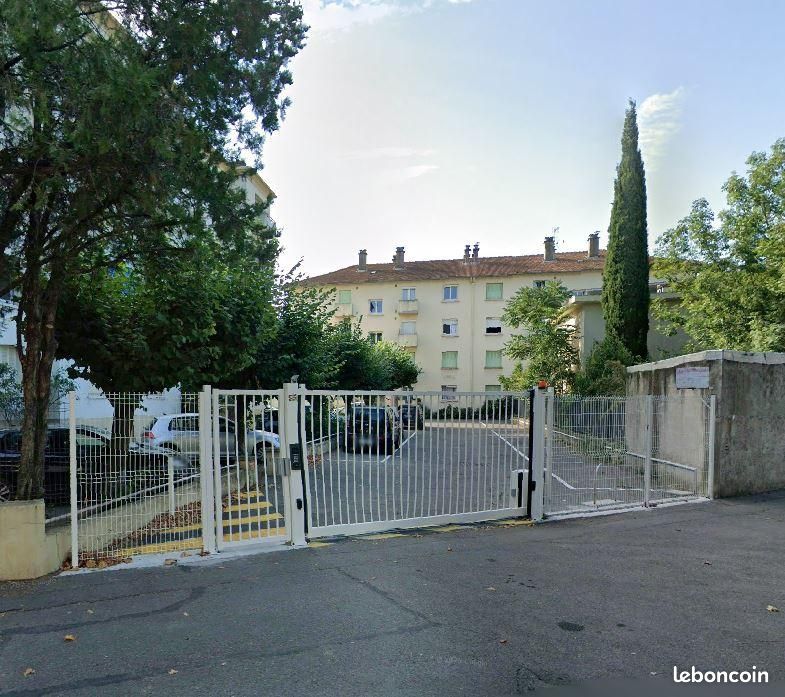 Parking 10 m² · à Valence · 10 m² · 71 €/mois