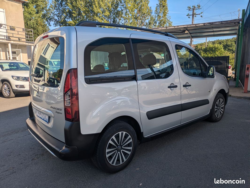 Peugeot partner tepee 1.6 hdi 92 outdoor (image 4)
