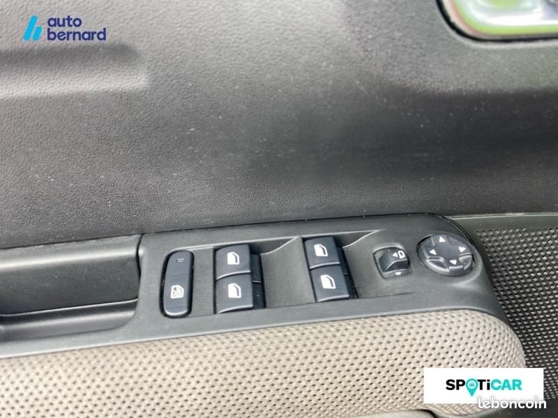 Citroen C3 Aircross PureTech 130ch S&S Shine E6.d-TEMP (image 19)