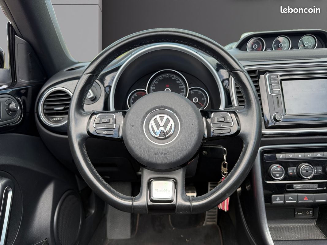 VOLKSWAGEN NEW BEETLE DECAPOTABLE Sound 1.2 TSI 105ch Garantie 12 mois Carplay sièges chauffant (image 10)