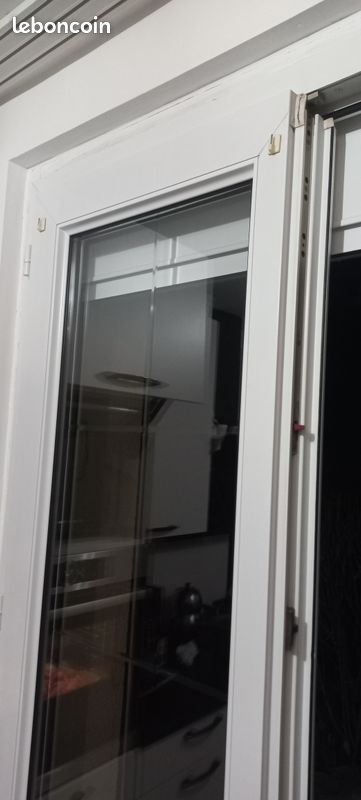 Vends Porte Fenêtre (image 2)