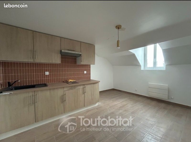 Studio 1 pièce 15 m² (image 1)