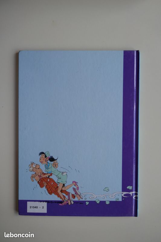 Les femmes en blanc : pinces sang rire (image 2)