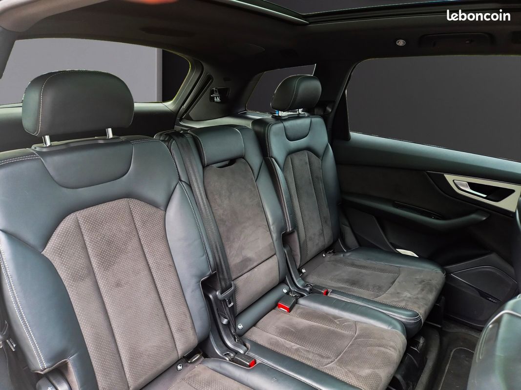 AUDI Q7 3.0 V6 TDI 272 Quattro 7pl Matrix Led 4 Roues Directrices ACC Garantie 12 Mois (image 16)