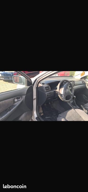 Toyota corolla essence vvti 1.4l climatisee (image 3)