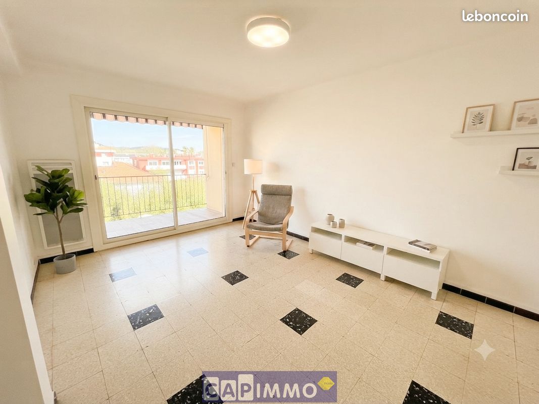 Appartement 3 pièces 56 m² · à Le Pradet · 56 m² · 915 €