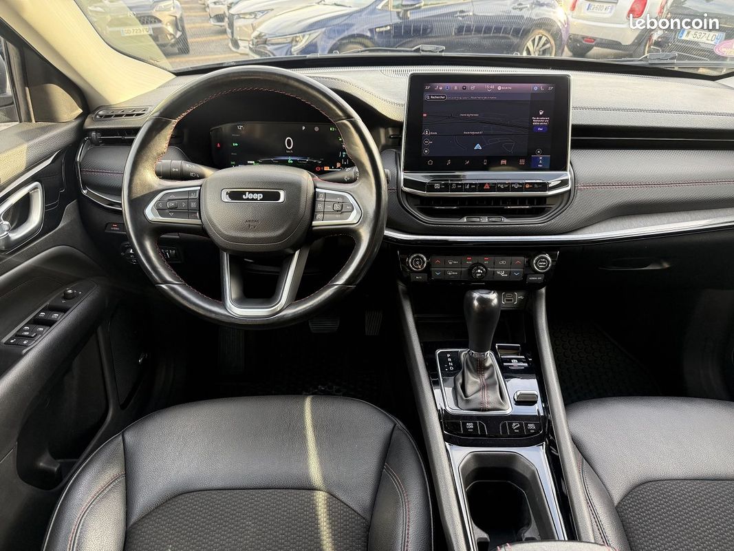 Jeep COMPASS 1.3 GSE T4 240CH TRAILHAWK 4XE PHEV AT6 (image 8)