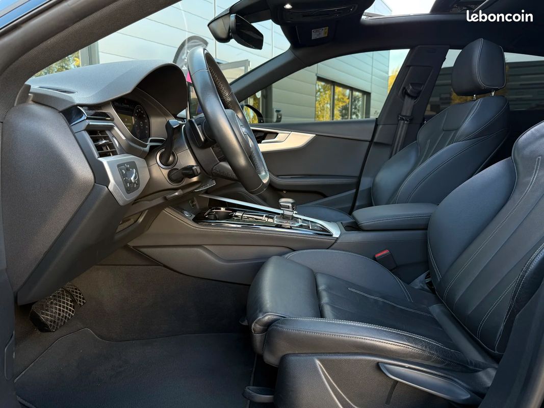 Audi A5 40 TDI quattro Avus Pack S-line / entretien Audi / Attelage électrique + toit ouvrant (image 10)