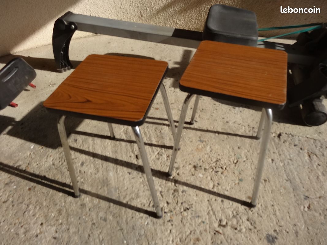 Tabourets formica marron (image 1)