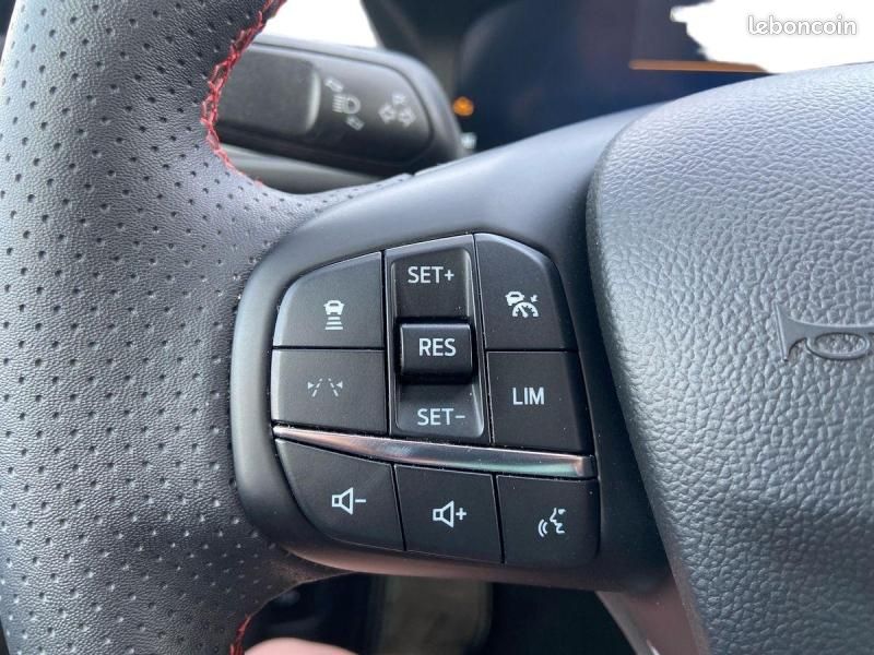 Ford Kuga 2.5 Duratec 180ch Hybrid FLEXIFUEL E85 ST-Line X Powershift (image 17)