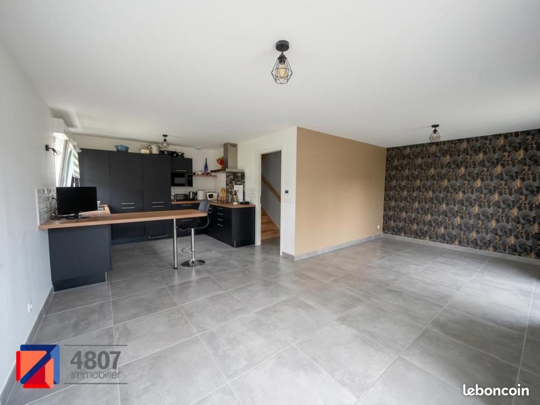Appartement 4 pièces 82 m² · à Viry · 82 m² · 1 711 €/mois