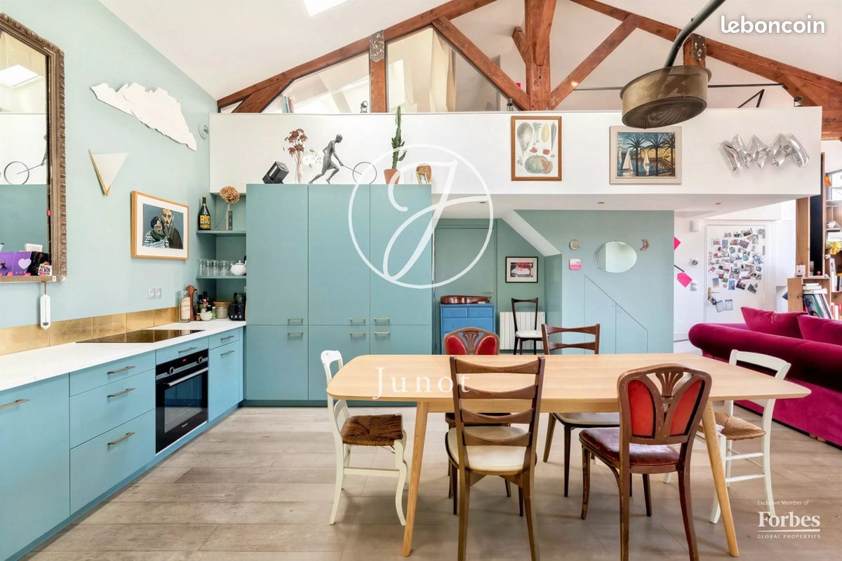 Appartement 4 pièces 132 m² · à Paris · 132 m² · 1 895 000 €